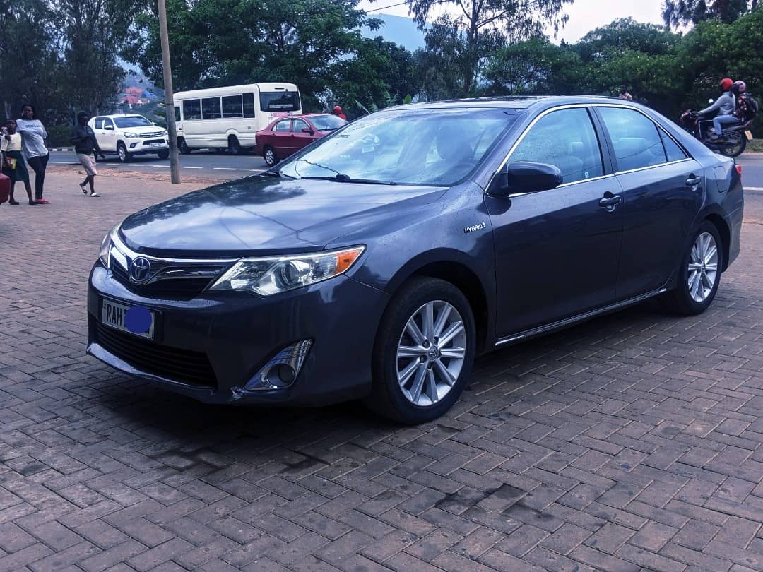 2012 Toyota Camry · Sedan · Hybrid · For sale · RWF 15,000,000 · Ubumwe Road